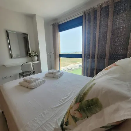 Duplex Mediterranean View * ガンディア